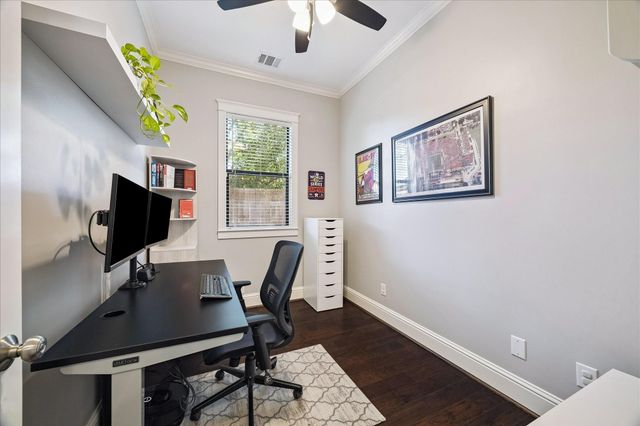 1211 Cheshire Lane, Houston, TX 77018