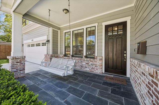 1211 Cheshire Lane, Houston, TX 77018