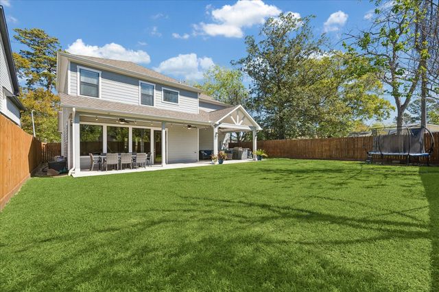 1211 Cheshire Lane, Houston, TX 77018