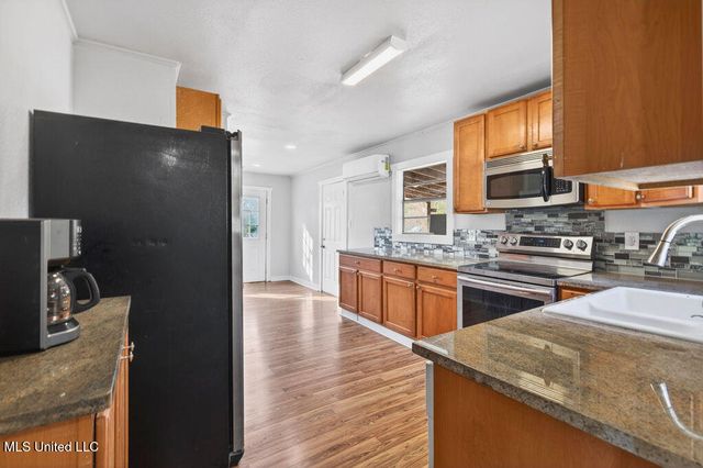 2950 49th Avenue, Gulfport, MS 39501