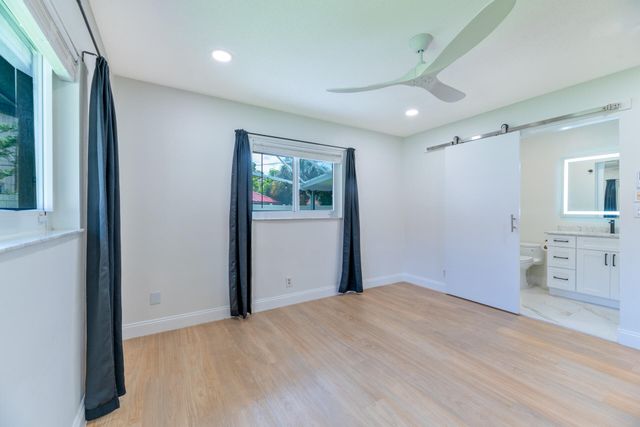 8099 Santa Fe Trail, Boca Raton, FL 33487