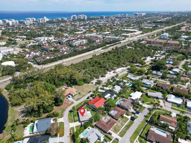 8099 Santa Fe Trail, Boca Raton, FL 33487