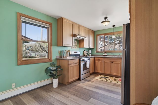 391 Manhattan Loop, Los Alamos, NM 87544