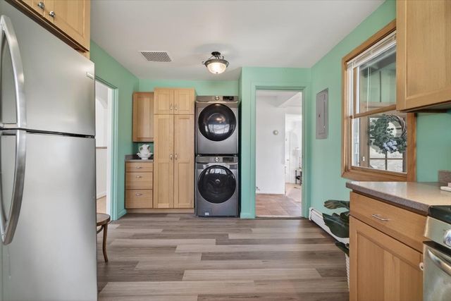 391 Manhattan Loop, Los Alamos, NM 87544