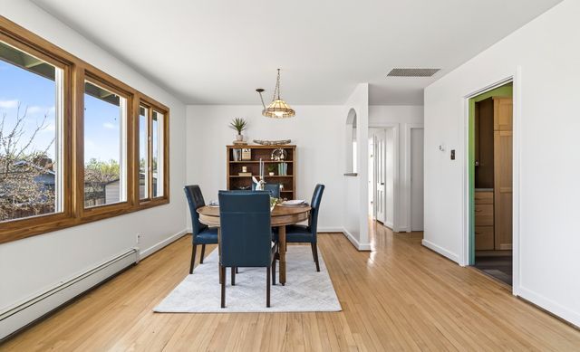 391 Manhattan Loop, Los Alamos, NM 87544