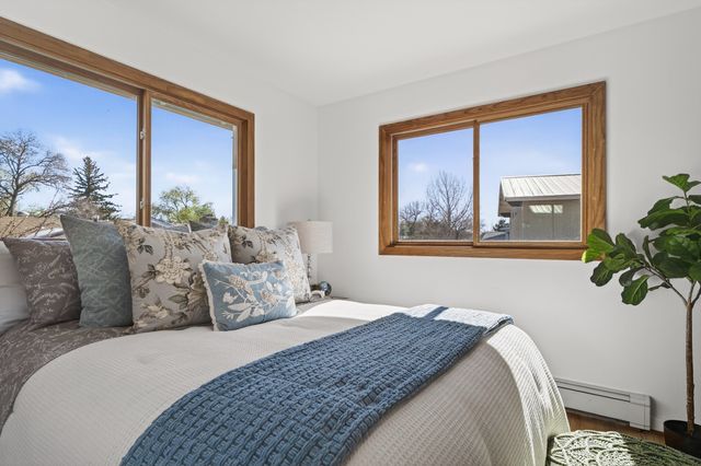 391 Manhattan Loop, Los Alamos, NM 87544