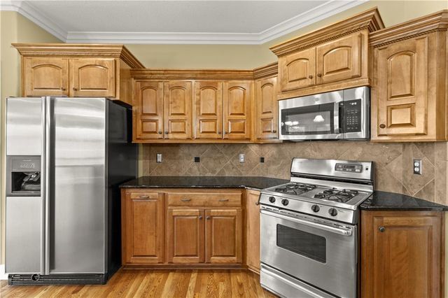 4701 Indigo Hills Drive, Blue Springs, MO 64015