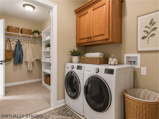 4701 Indigo Hills Drive, Blue Springs, MO 64015