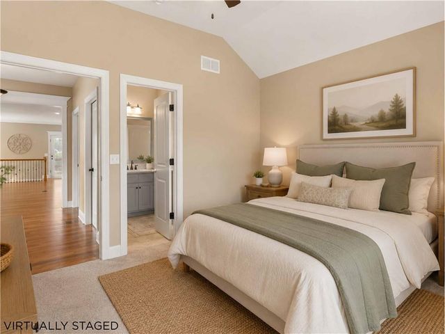 4701 Indigo Hills Drive, Blue Springs, MO 64015