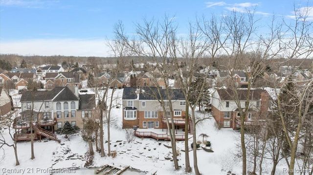 1412 Marina Pointe Boulevard, Lake Orion, MI 48362