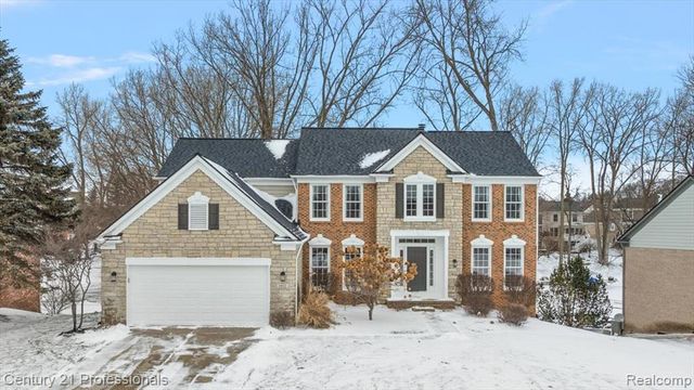 1412 Marina Pointe Boulevard, Lake Orion, MI 48362