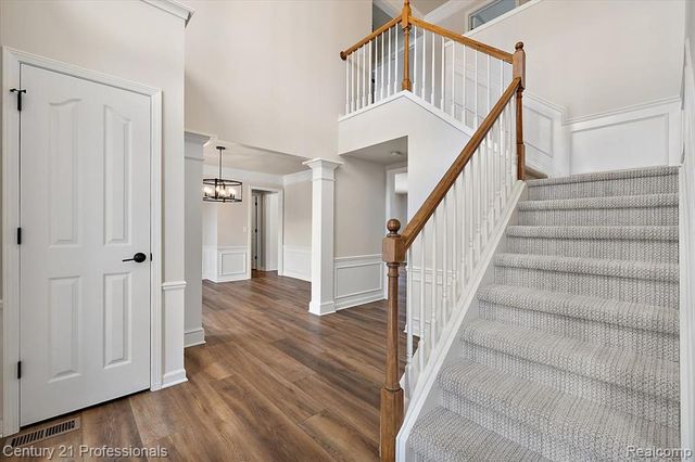 1412 Marina Pointe Boulevard, Lake Orion, MI 48362