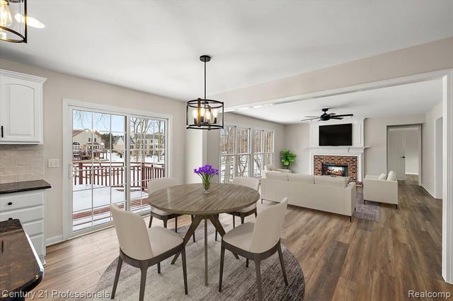 1412 Marina Pointe Boulevard, Lake Orion, MI 48362