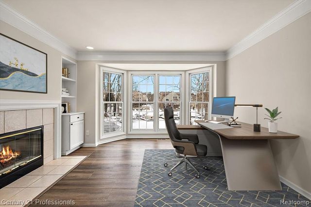 1412 Marina Pointe Boulevard, Lake Orion, MI 48362