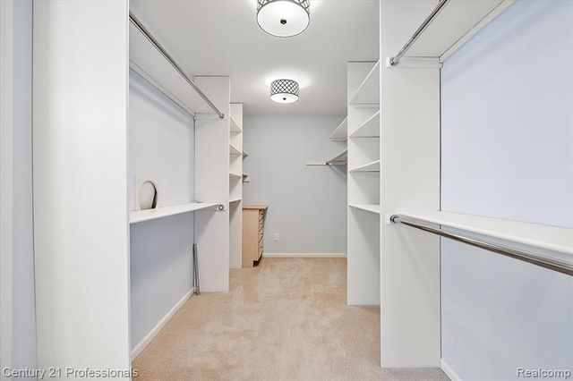 1412 Marina Pointe Boulevard, Lake Orion, MI 48362