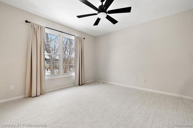 1412 Marina Pointe Boulevard, Lake Orion, MI 48362