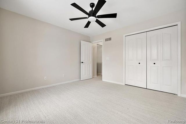 1412 Marina Pointe Boulevard, Lake Orion, MI 48362