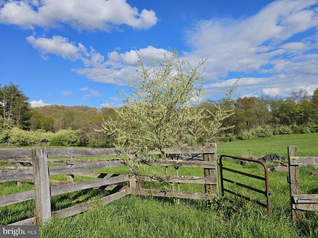 19416 GUNPOWDER ROAD, Manchester, MD 21102
