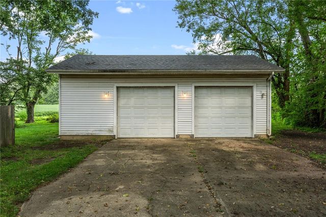 7565 Newbury Road, Bethel Twp, OH 45371
