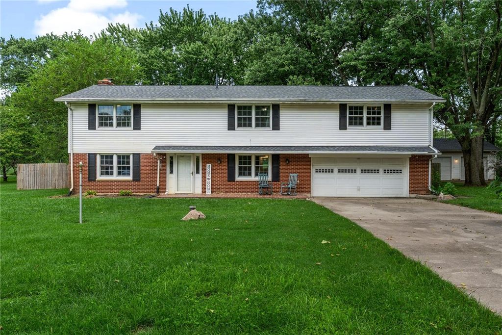 7565 Newbury Road, Bethel Twp, OH 45371