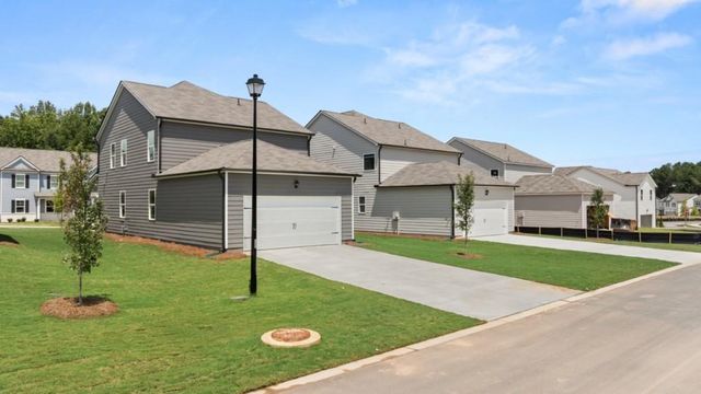 149 King Village, Braselton, GA 30517