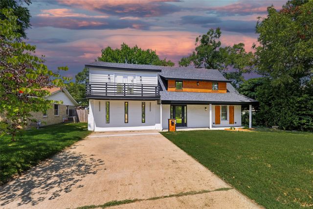 1703 FOSTER Drive, Arlington, TX 76012