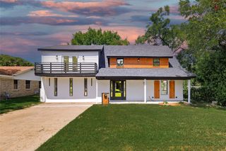 1703 FOSTER Drive, Arlington, TX 76012