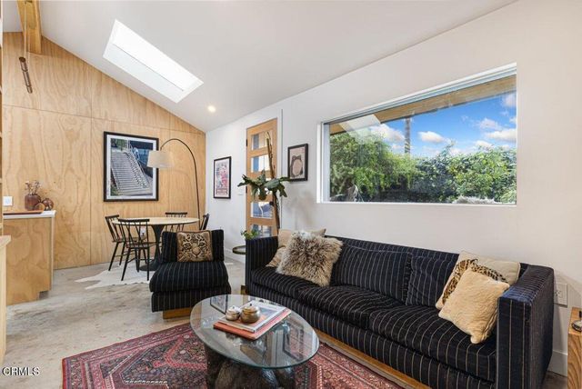 62 66 San Clemente Street, Ventura, CA 93001