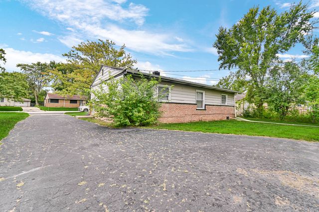 16624 Oxford Drive, Markham, IL 60428