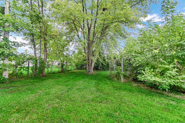 16624 Oxford Drive, Markham, IL 60428