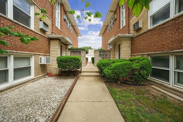 6972 W Belmont Avenue 4, Chicago, IL 60634
