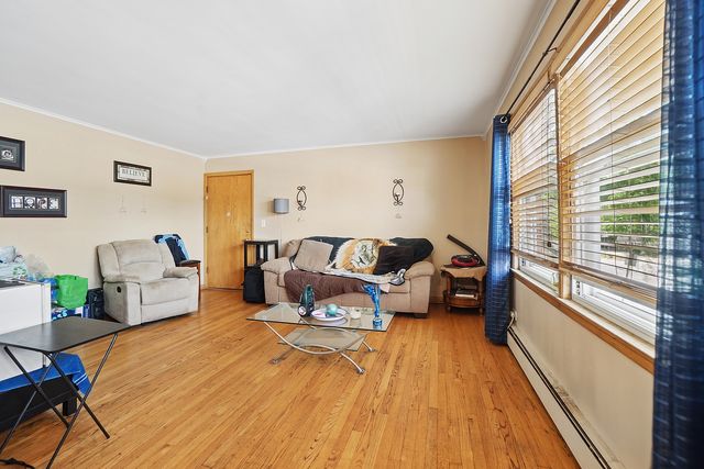 6972 W Belmont Avenue 4, Chicago, IL 60634