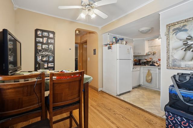 6972 W Belmont Avenue 4, Chicago, IL 60634