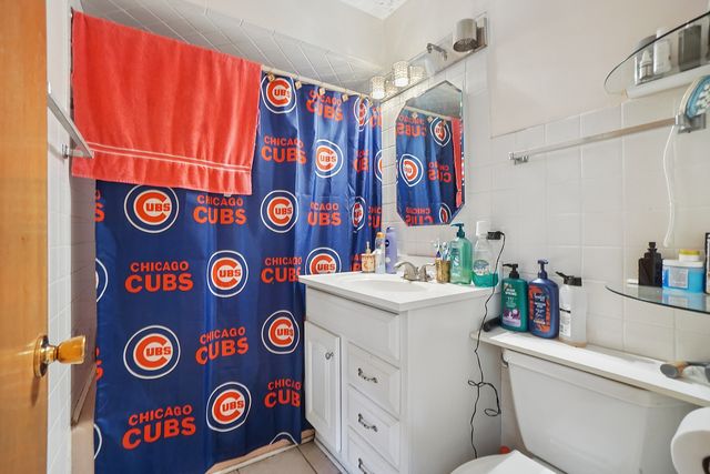 6972 W Belmont Avenue 4, Chicago, IL 60634