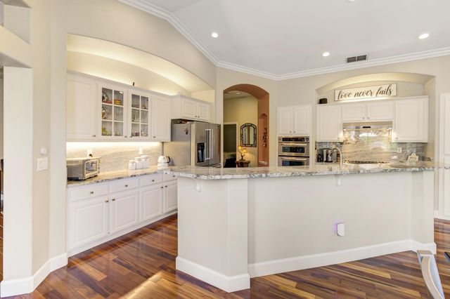 516 Rye Ct, Roseville, CA 95747