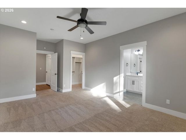 1624 YORK BUTTE Ave, Salem, OR 97301