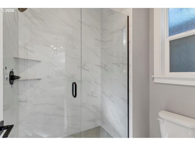 1624 YORK BUTTE Ave, Salem, OR 97301