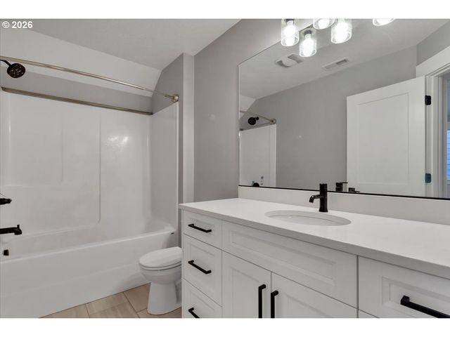 1624 YORK BUTTE Ave, Salem, OR 97301