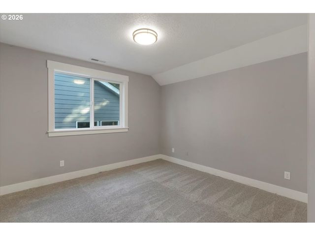 1624 YORK BUTTE Ave, Salem, OR 97301