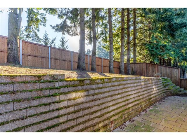 1624 YORK BUTTE Ave, Salem, OR 97301