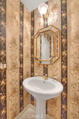 23140 Western Crest Drive, Riverside, CA 92570