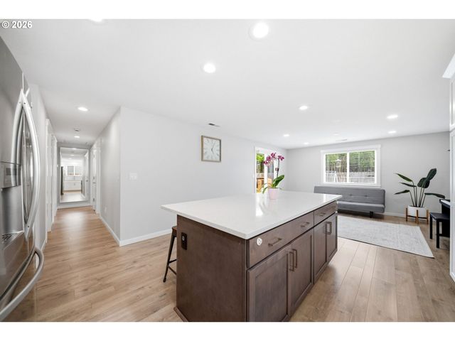 16409 Ne 79TH St, Vancouver, WA 98682