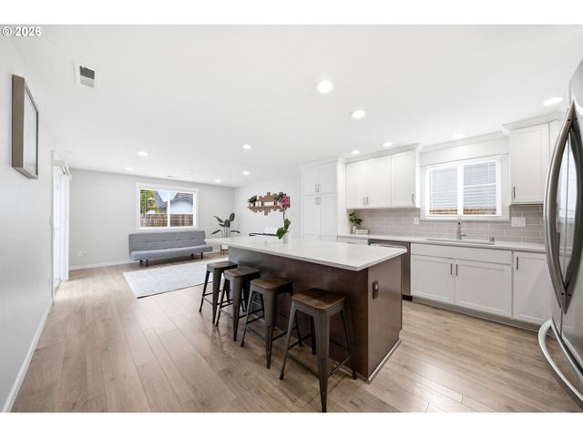 16409 Ne 79TH St, Vancouver, WA 98682