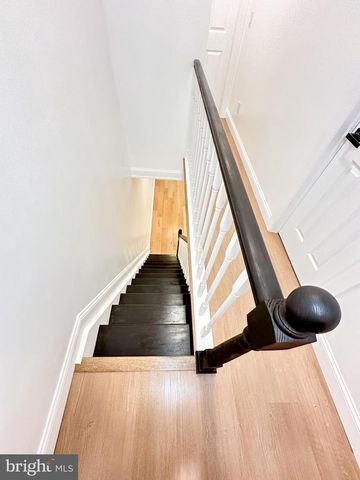 2070 E LIPPINCOTT ST, Philadelphia, PA 19134