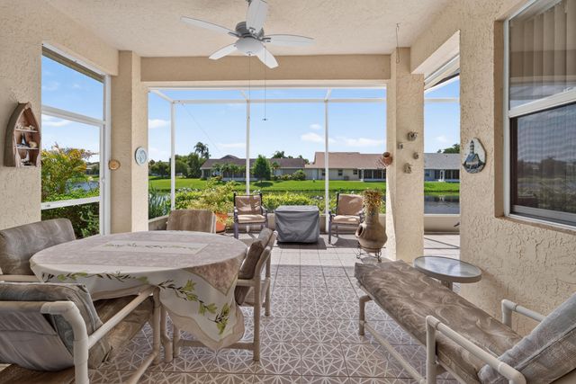 562 NW Lambrusco Drive, Port St. Lucie, Port St Lucie, FL 34986