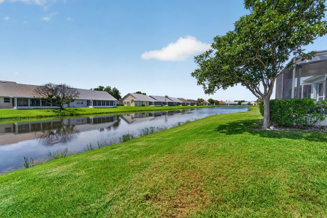 562 NW Lambrusco Drive, Port St. Lucie, Port St Lucie, FL 34986