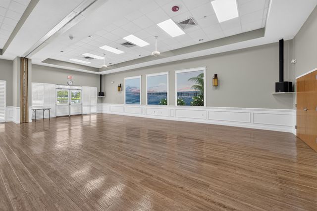562 NW Lambrusco Drive, Port St. Lucie, Port St Lucie, FL 34986