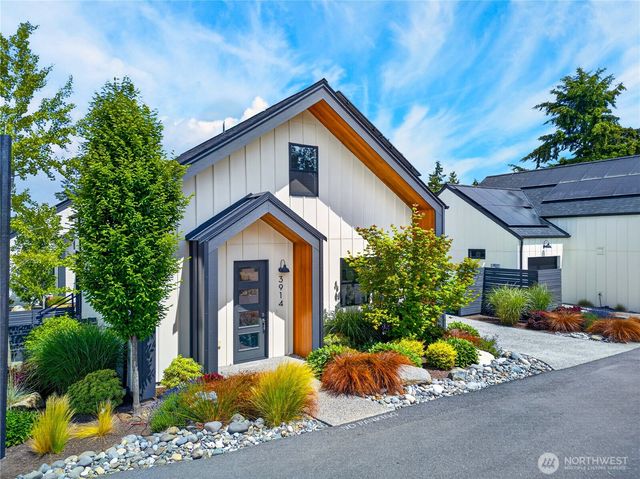 3914 Crosswinds Court, Anacortes, WA 98221