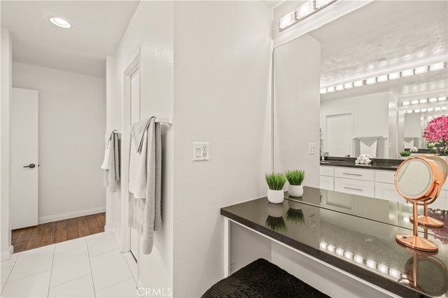 18150 Andrea Circle S 1, Northridge, CA 91325