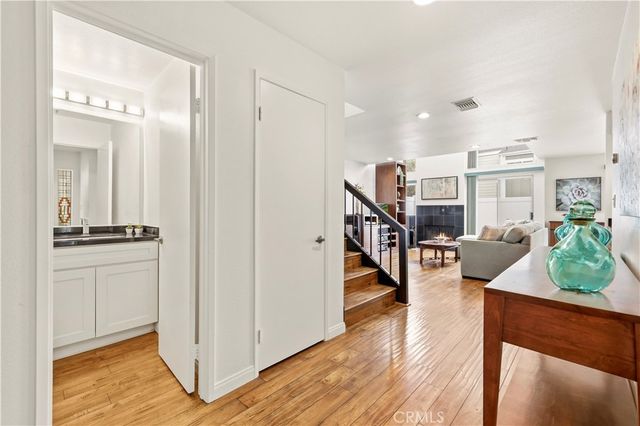 18150 Andrea Circle S 1, Northridge, CA 91325